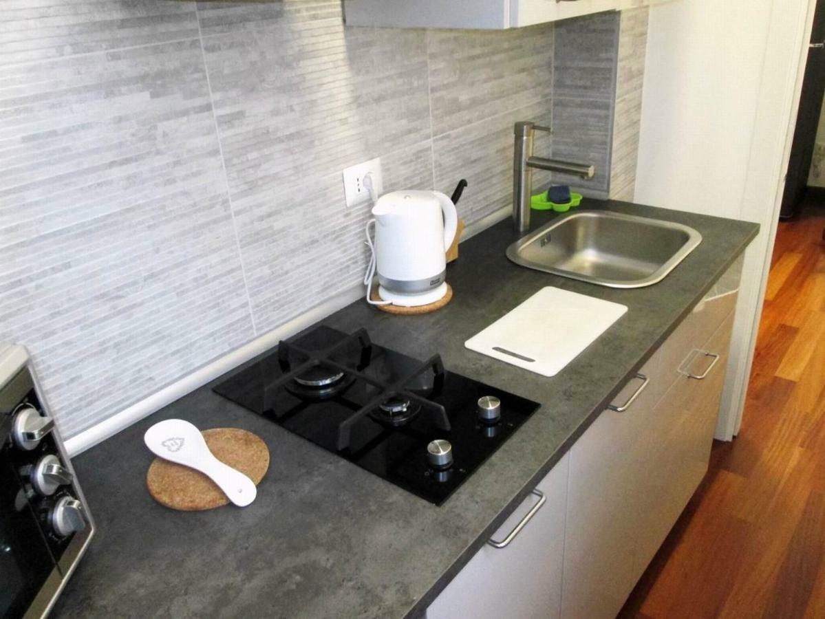 Minihouse Lägenhet Bari Exteriör bild